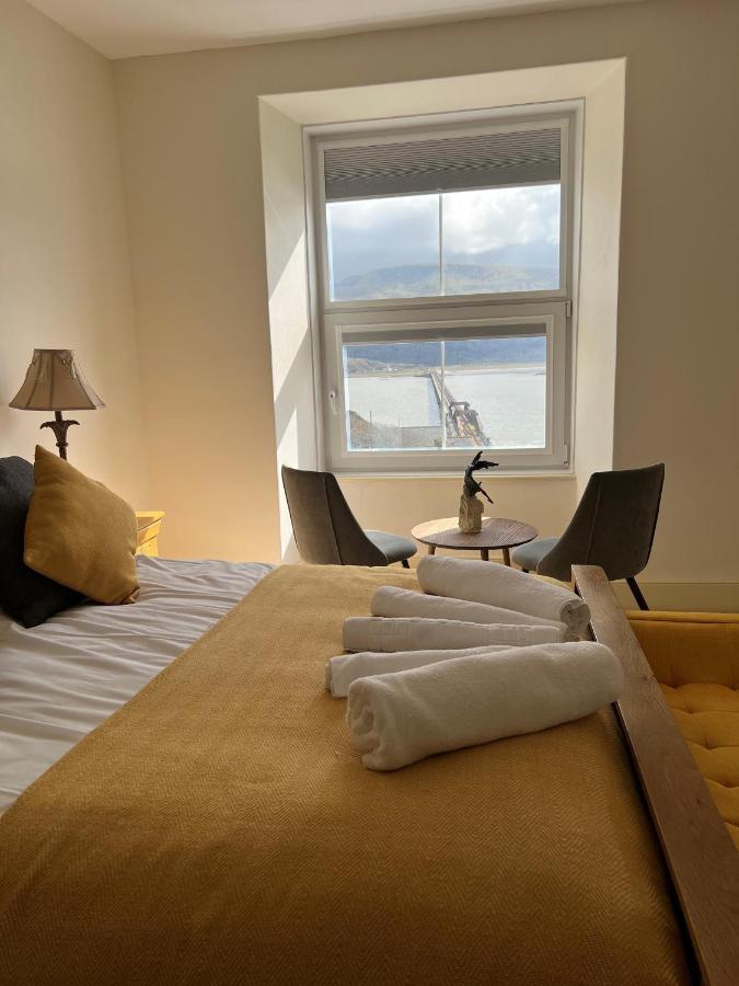 No6 Bed & Breakfast Barmouth Dış mekan fotoğraf